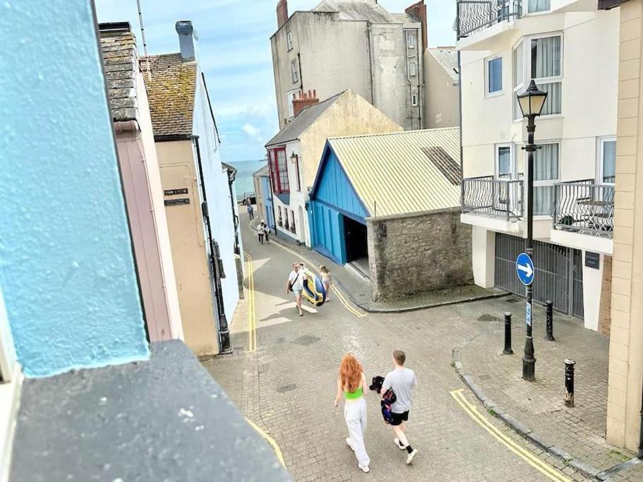 Ship Cottage Tenby Beach 50M Exterior photo